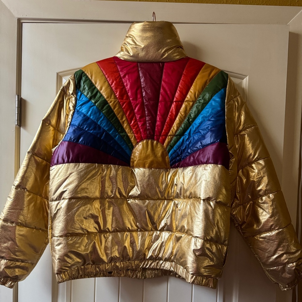 Aviator Nation Metallic Glossy Gold Sunburst Apres Puffer Jacket - Large